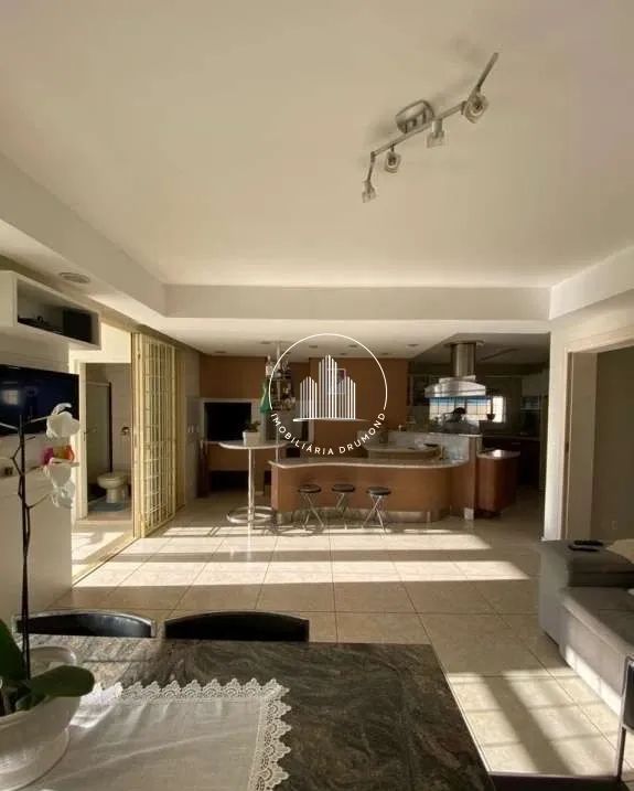 Casa 5 Quartos 313m² com Piscina - Coqueiros - JMS - Foto 3