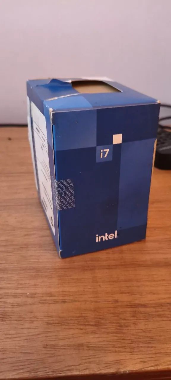 Intel Core i7-13700K  - Foto 3