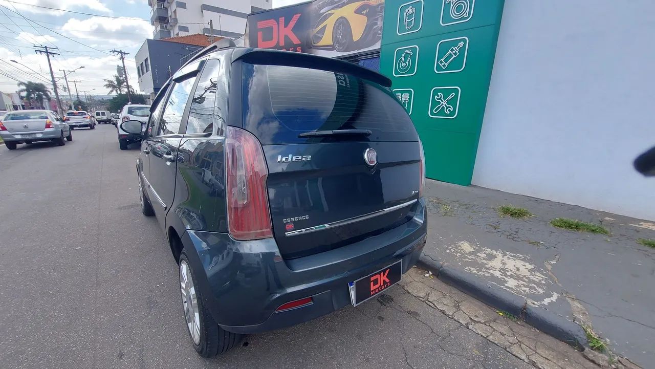 Fiat Idea Essence Dualogic 1.6 Flex 16V 5P 2012 - Foto 5