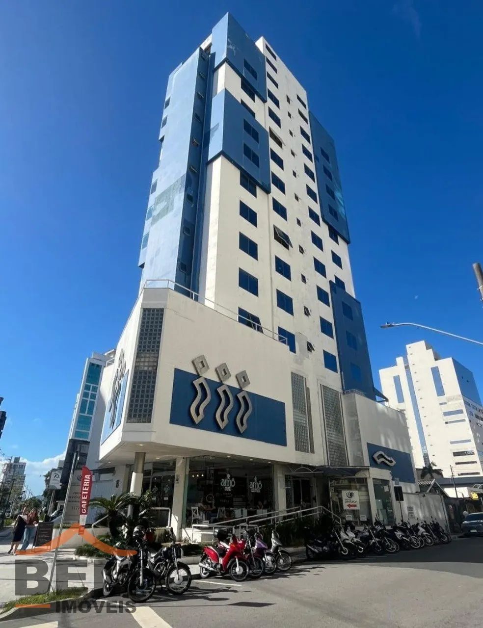 Excelente sala de 36m² para locação no Centro de Itajaí/Sc