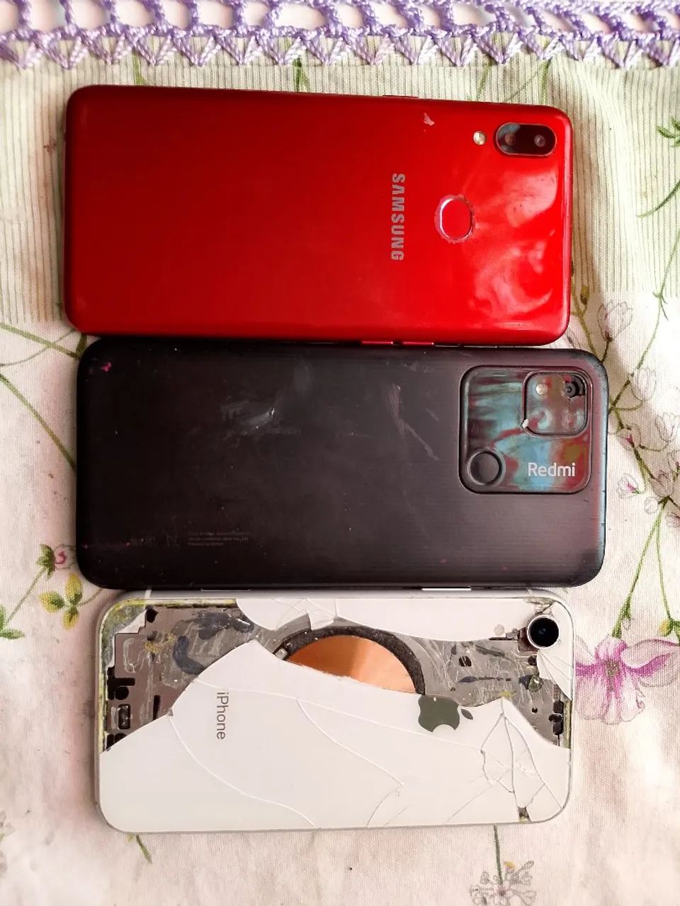 CELULAR COM A TELA QUEBRADA  - Foto 2