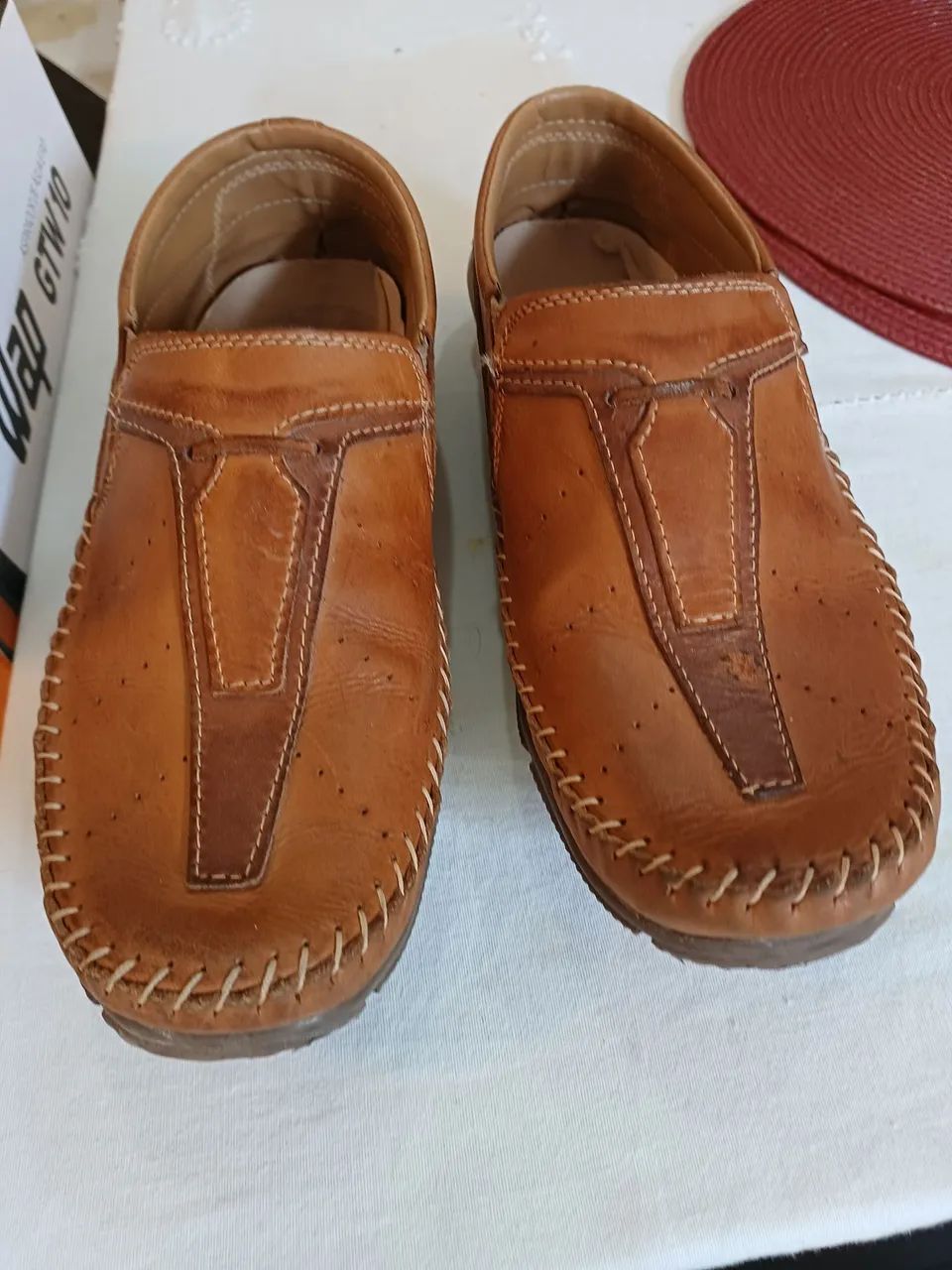 Sapato mocassim em couro