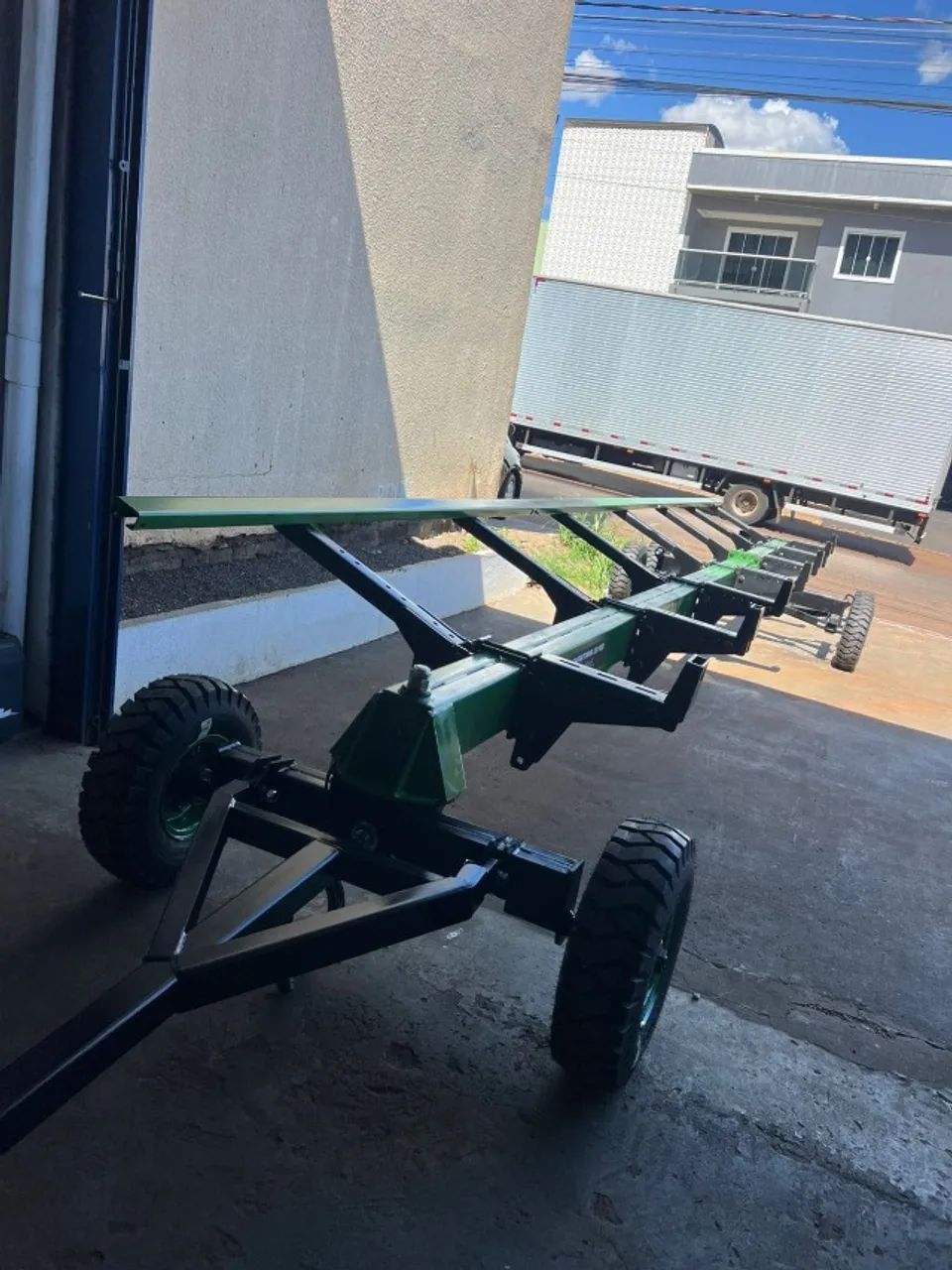 Carreta (Carretinha) para transportar plataforma de colheitadeira. - Foto 6