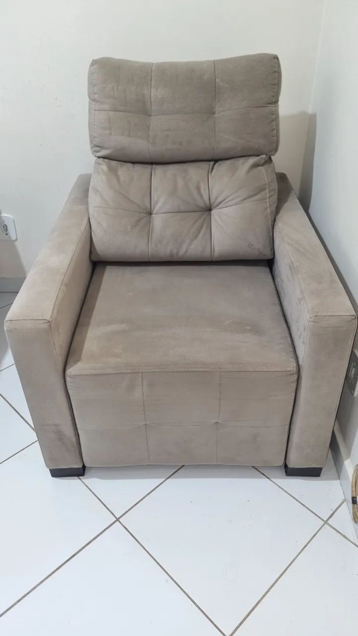 Poltrona de Descanso Reclinável (Usada ) Muito Confortável 