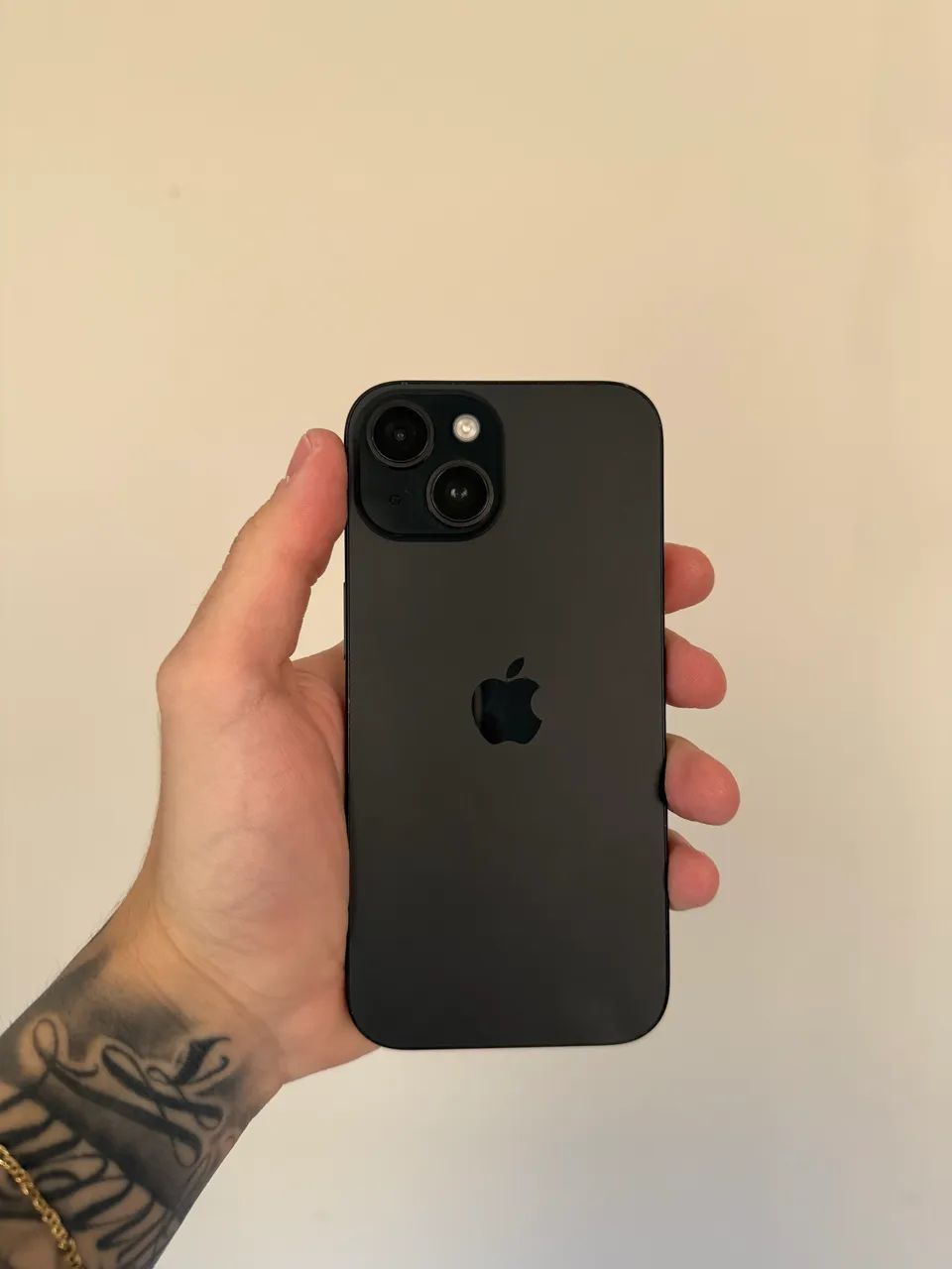 iPhone 15 128GB preto todo original
