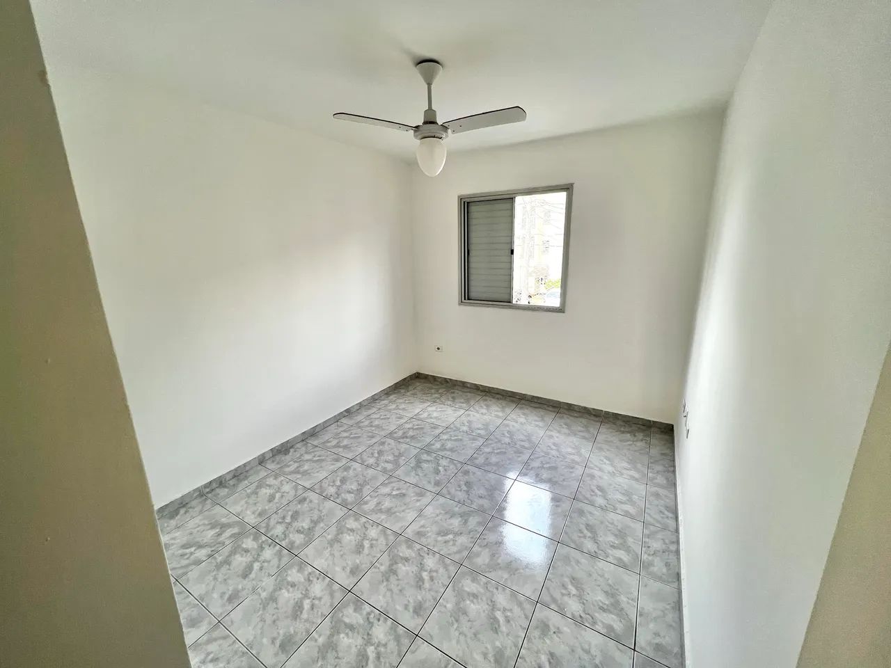 Apt 50m2, 2 quartos, 1 garagem, 1° andar - Foto 4
