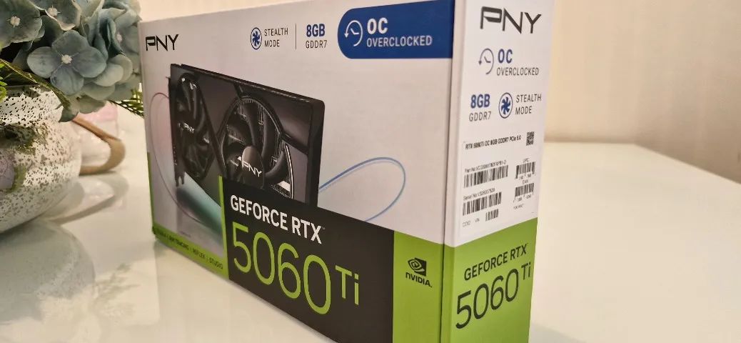RTX 5060 ti 8gb PNY - Foto 2
