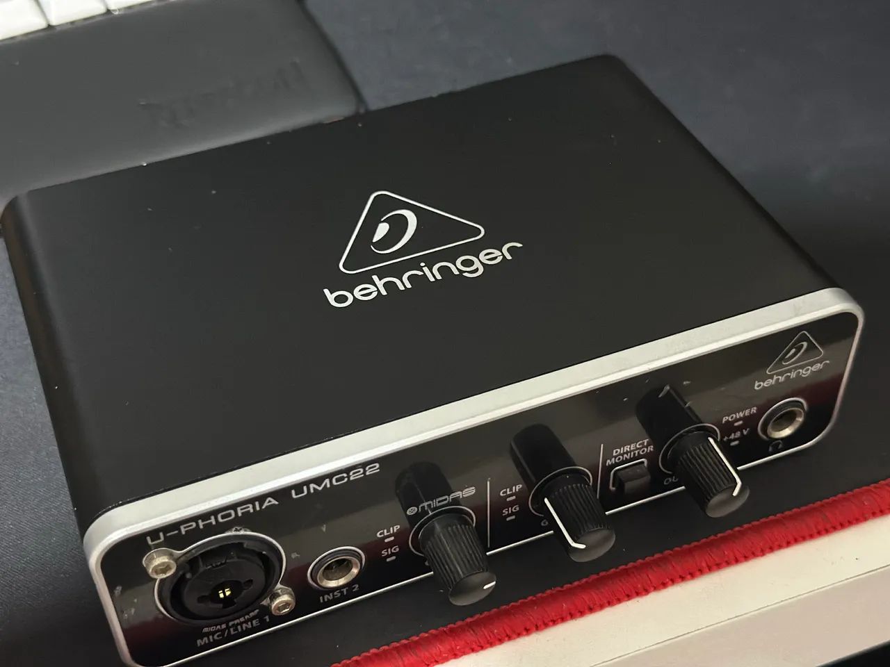 Interface de áudio behringer umc22 - Foto 3