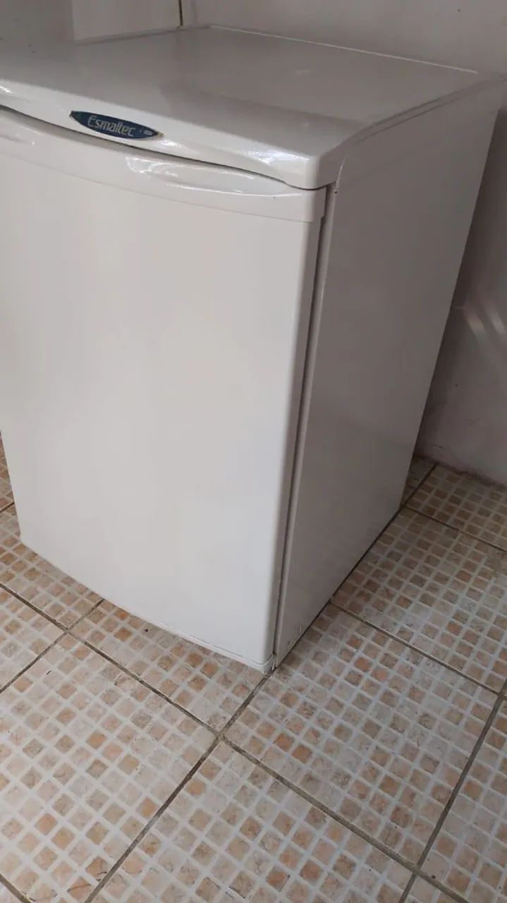 VENDO UM FRIGOBAR ELETROLUX  - Foto 3