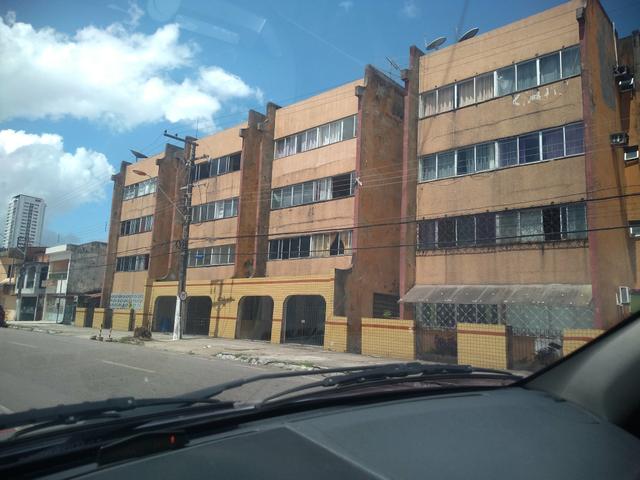 Apartamento 100 m2 na Pedreira 3 quartos grandes sendo 1 suíte com garagens - Foto 3