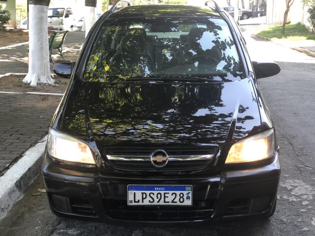 Zafira 2.0 8v 2011 gnv 23.990,00