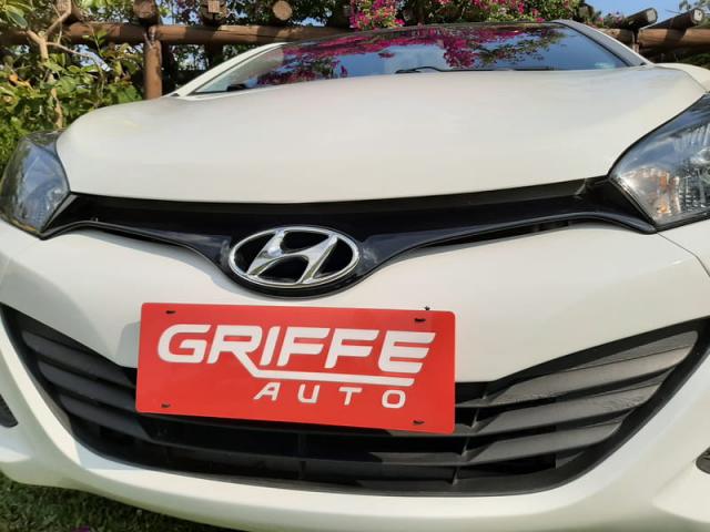 HYUNDAI HB20S 1.6 COMFORT PLUS 16V - Foto 4
