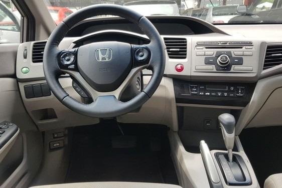 Honda Civic 2014 Lxs 1.8 Aut - Foto 7