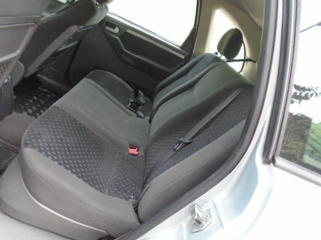 CHEVROLET MERIVA 2010/2011 1.4 MPFI MAXX 8V ECONO.FLEX 4P MANUAL - Foto 4