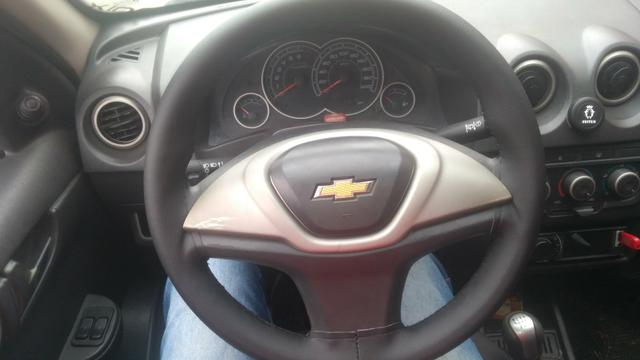 Capa de volante costurada