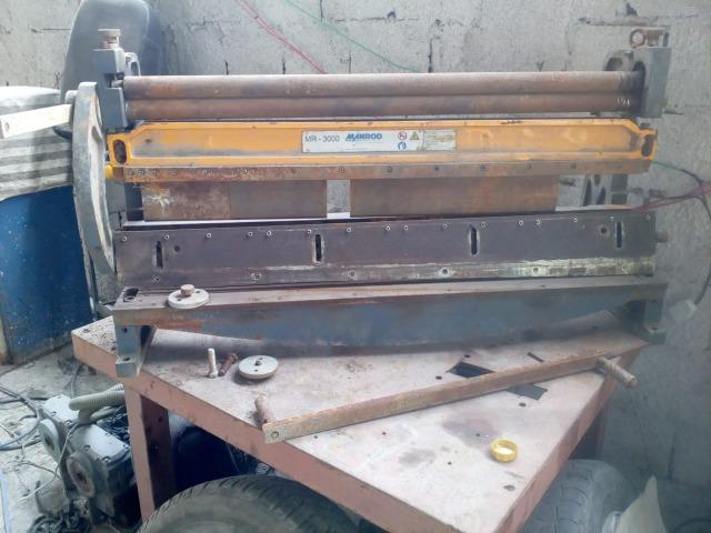 3 em 1 Quinadeira, calandra e guilhotina UBM 1070