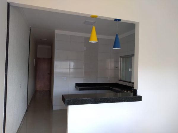 Casa com 2 quartos - Bairro Jardim Balneário Meia Ponte em Goiânia - Foto 2