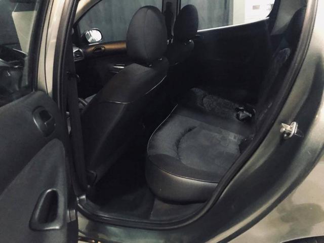 PEUGEOT 207 2010/2010 1.4 XR 8V FLEX 4P MANUAL - Foto 5