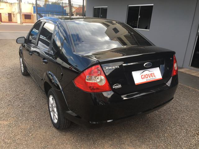 Fiesta Sedan 1.6 2009/2010 - Foto 6