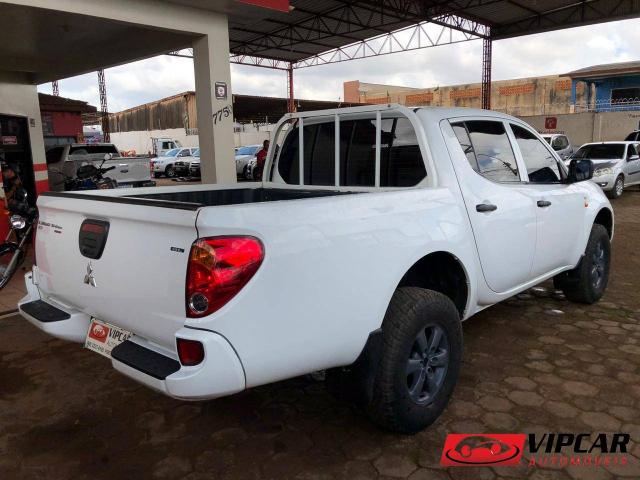 L200 TRITON 2014/2014 3.2 GL 4X4 CD 16V TURBO INTERCOLER DIESEL 4P MANUAL - Foto 7