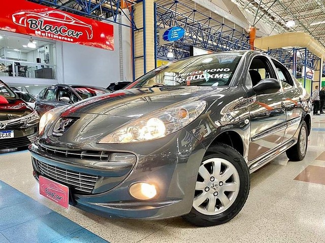 PEUGEOT 207 1.4 XR PASSION 8V 2012