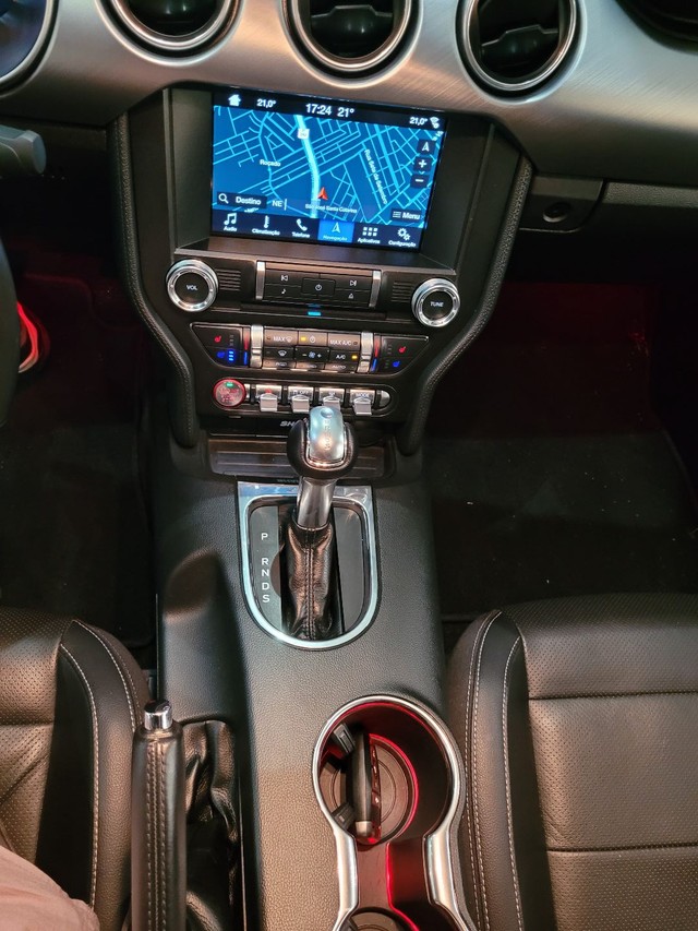 Mustang GT premium 5.0  v 8 ano 2018 - Foto 18