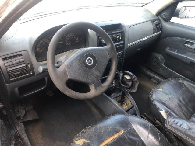 Sucata Palio Wekeend 1.8 8v Gasolina 2004/2005 - Foto 4
