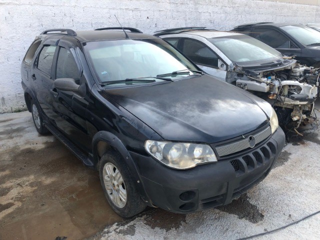 Sucata Palio Wekeend 1.8 8v Gasolina 2004/2005