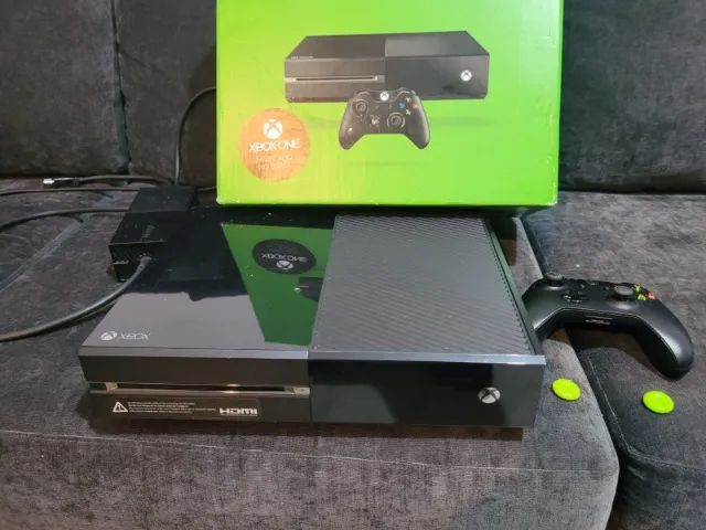 Xbox One 500GB - Versão Brasileira, com Caixa, e Controle original, +1 jogo (escolha) 