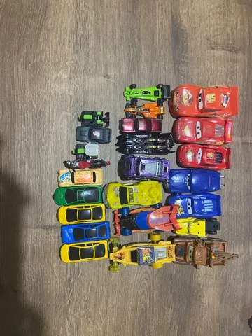 Carro de brinquedo mcqueen  +11 anúncios na OLX Brasil