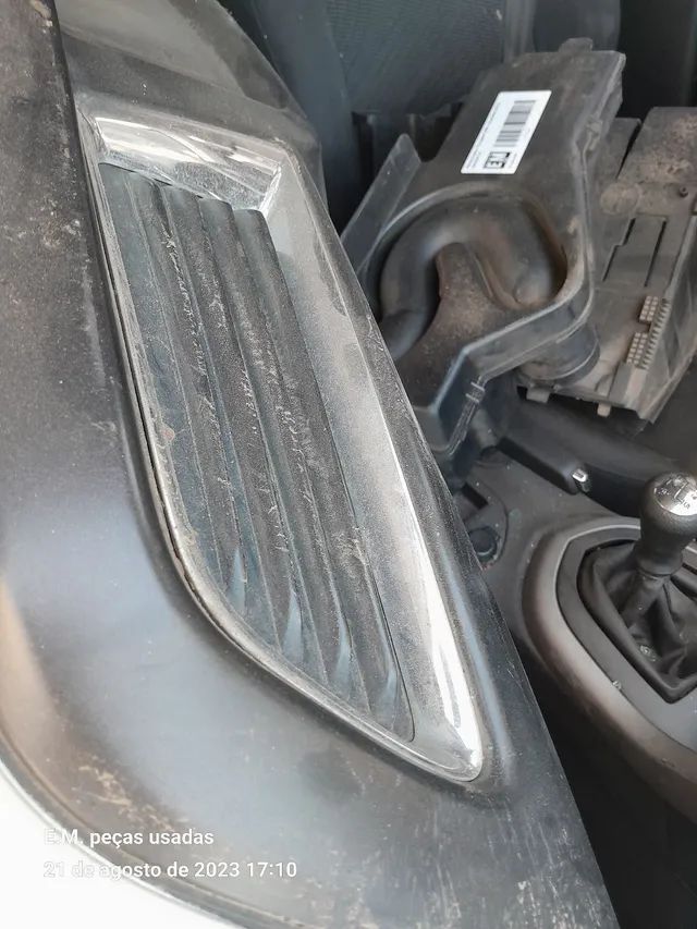 Moldura do parachoque traseiro Peugeot 308