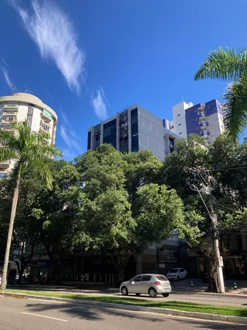 2 salas comerciais reformadas com 1 vaga de garagem - Praia do Canto