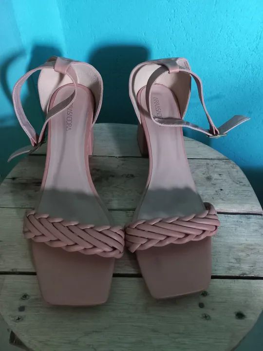 Sandália feminina salto, número 43