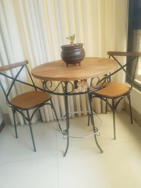 Jogo de mesa com 2 cadeiras Vintage X 