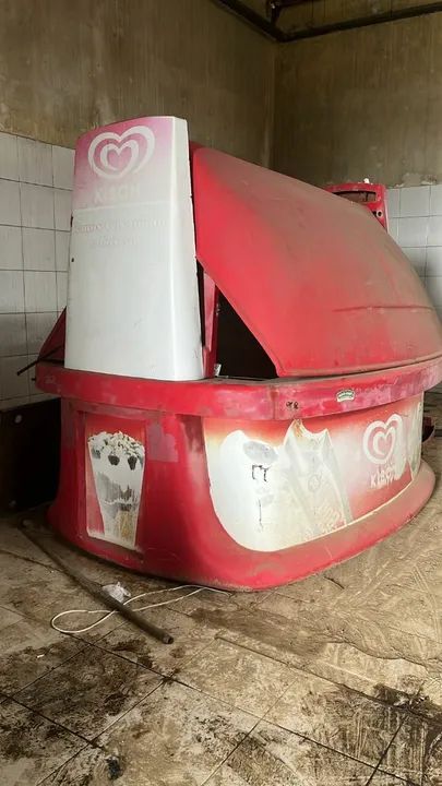 Quiosque em fibra de vidro 