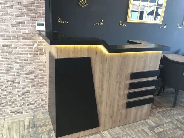 Renovamos sua barbearia com móveis sob medida! 
