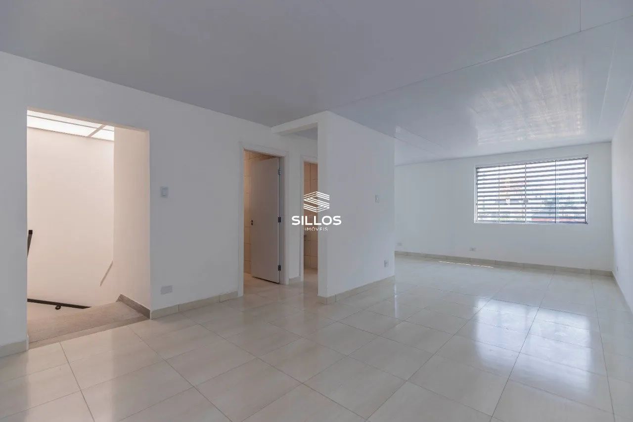 Prédio Comercial à venda com 14 salas no Centro de Curitiba