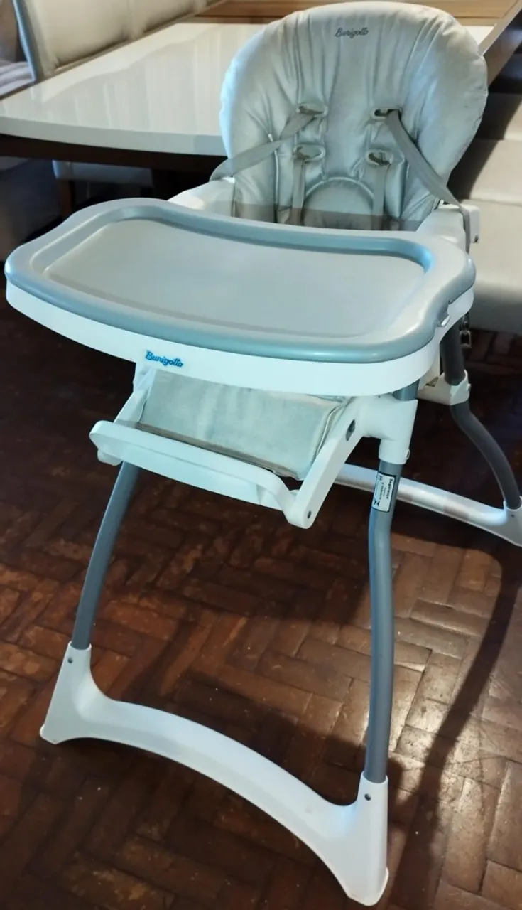 Burigotto Cadeira de Alimentação até 15 kg cinza