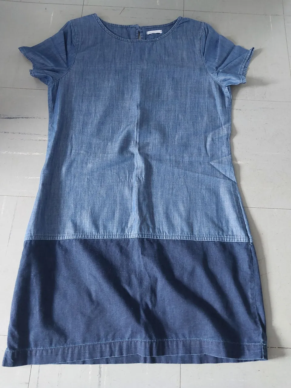 Vestido Jeans Azul Claro e Escuro