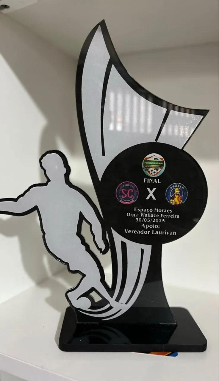 Troféus e medalhas personalizados  - Foto 3