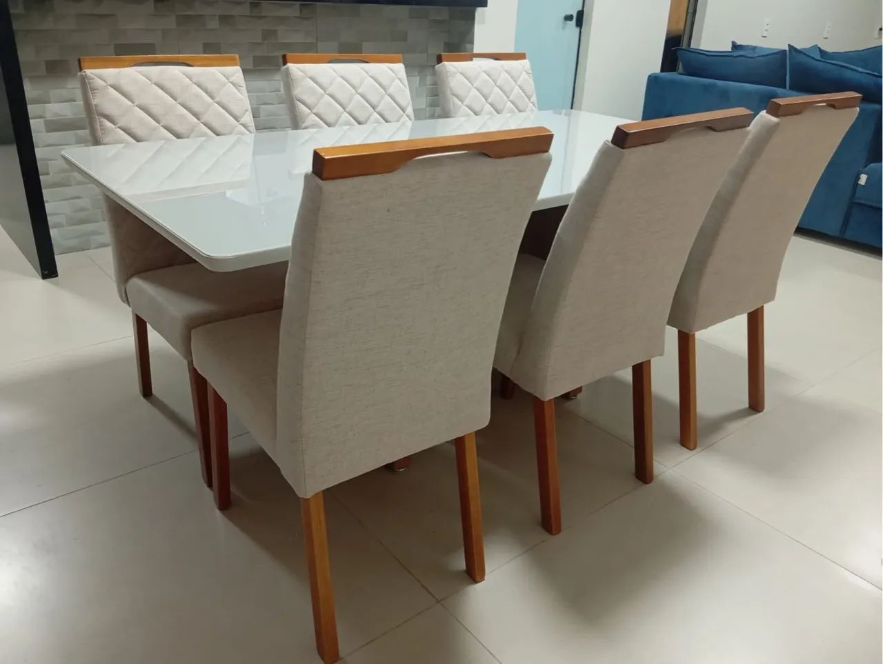 Mesa de Jantar com 6 Cadeiras madeira  - Foto 3