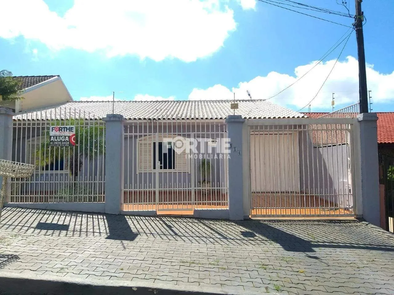 Casa para aluguel, 3 quartos, 1 suíte, 3 vagas, Região do Lago - Cascavel/PR