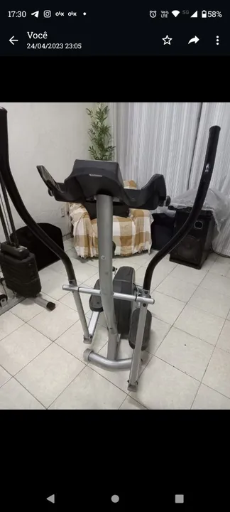 Elíptico semi novo