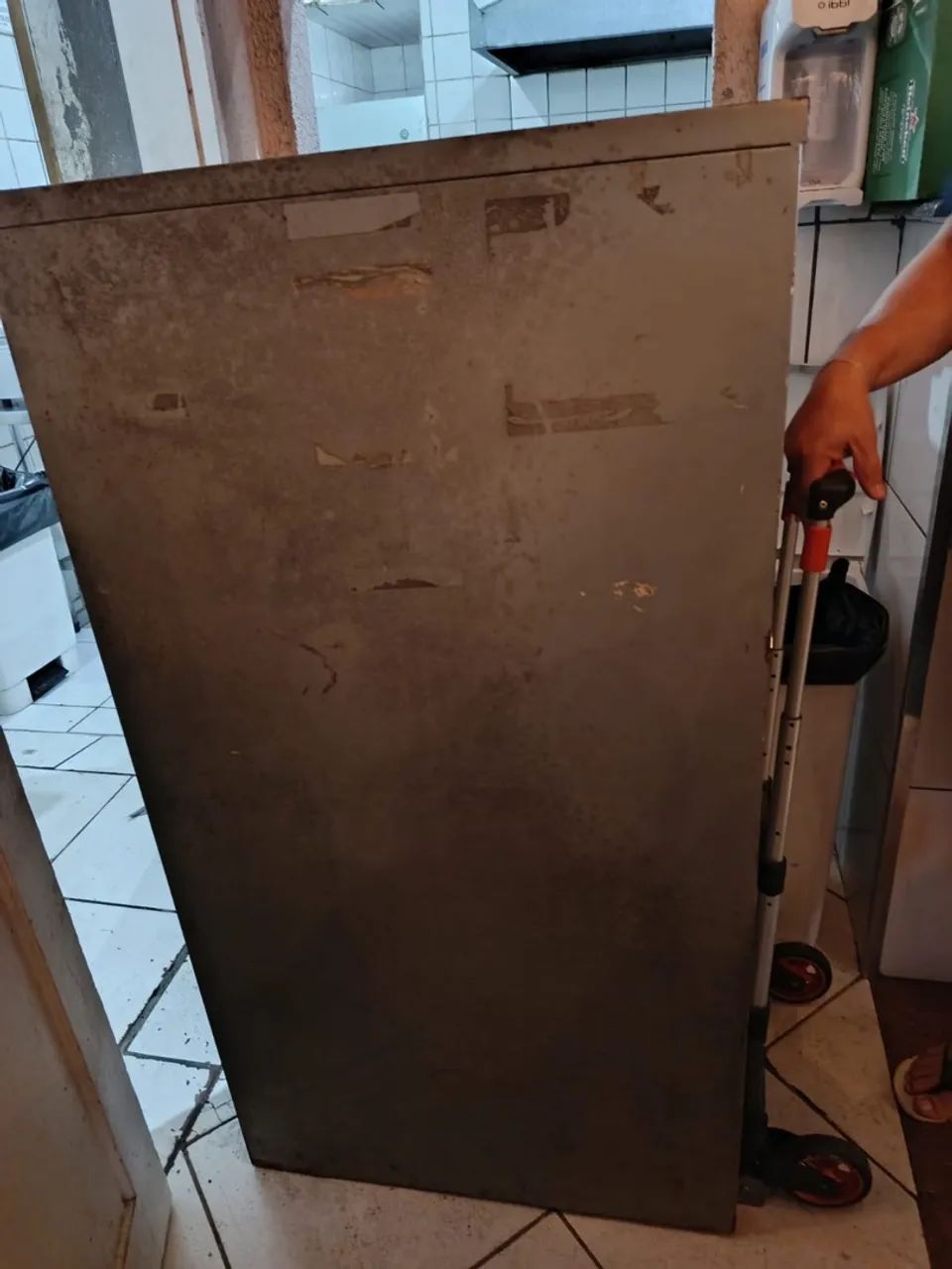 gaveteiro com 3 gavetas e tranca  - Foto 2