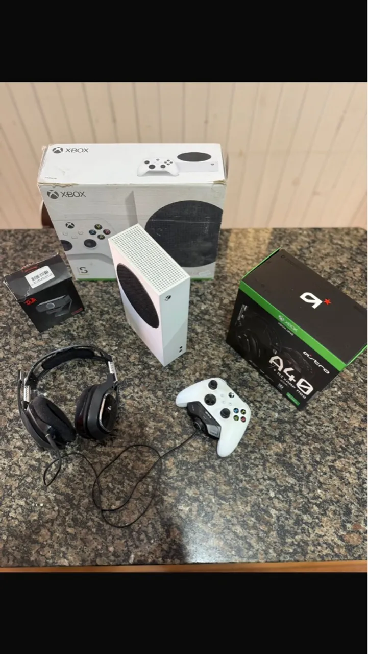 Xbox Series S + Acessórios - Perfeito para Gamers