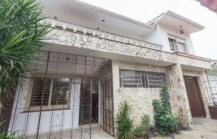 Casa em Chácara das Pedras