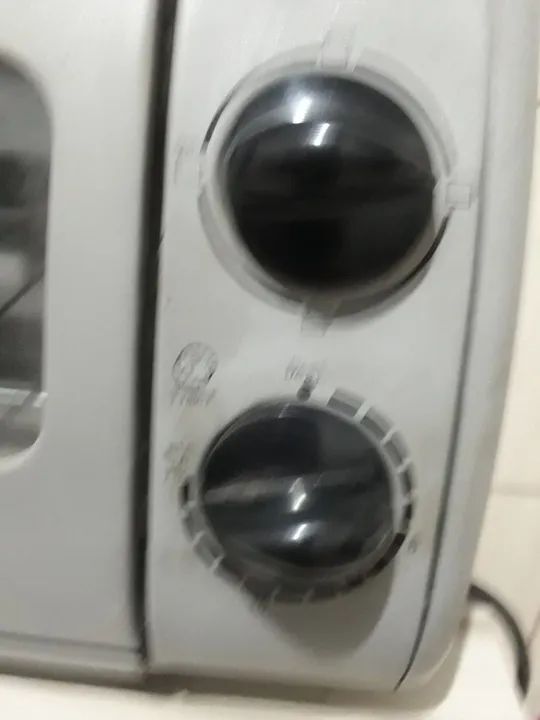 Forno elétrico mini assadeira sugar semi Novo  - Foto 3