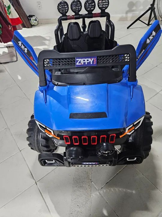 Carro Elétrico Infantil 4x4 Zippy Toys