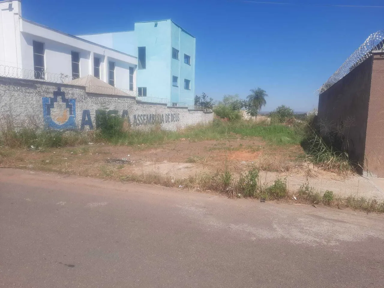Lote 360,00m² (Asfalto, Agua) Setor Aeroporto Sul