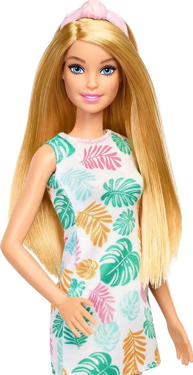 Boneca Barbie com vestido de onça feito a mão  - Foto 4